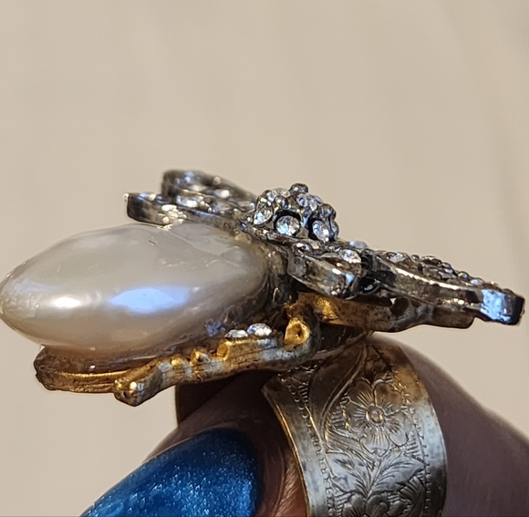J. Crew Gold and Silver Statement Bee Ring with Pearl Accent - Picture 12 of 12
